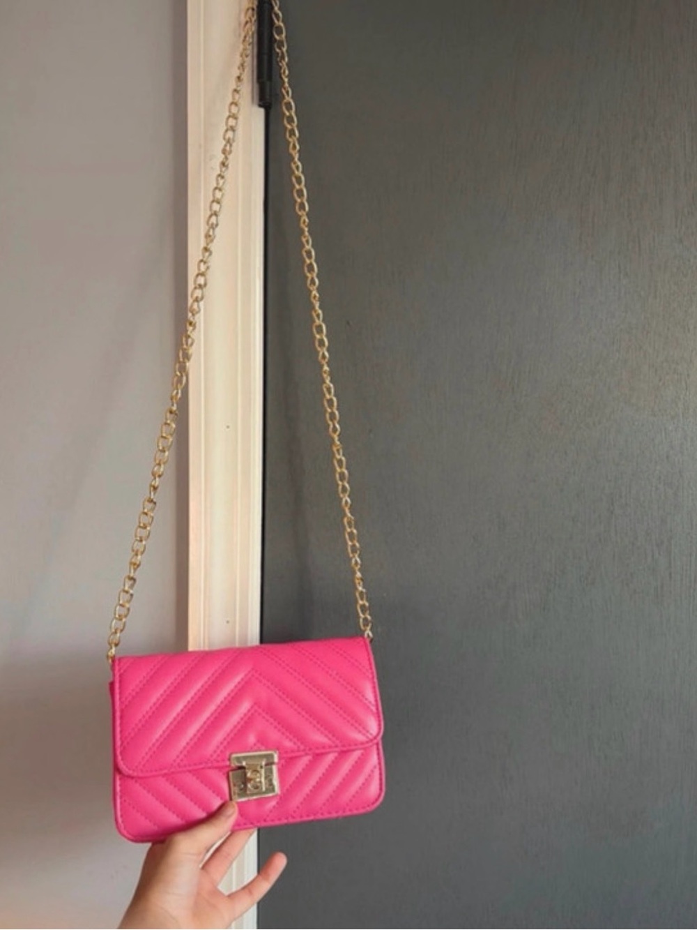 Pink Quilted Chain Shoulder Bag - Women's Crossbody